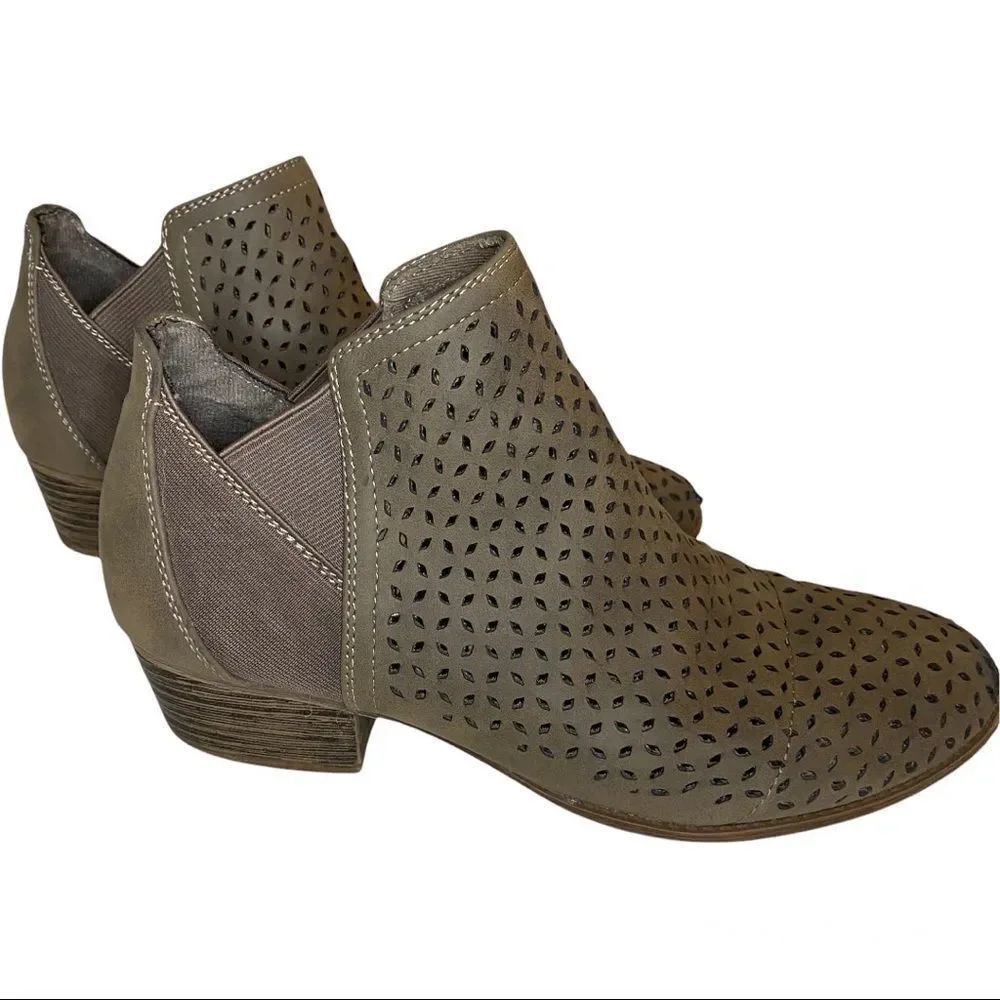 Seychelles Leather Booties Sz 7